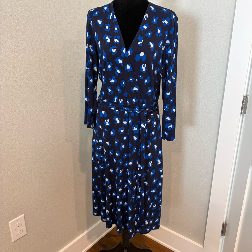 Leota Blue and Black Patterned Long Sleeve Dress